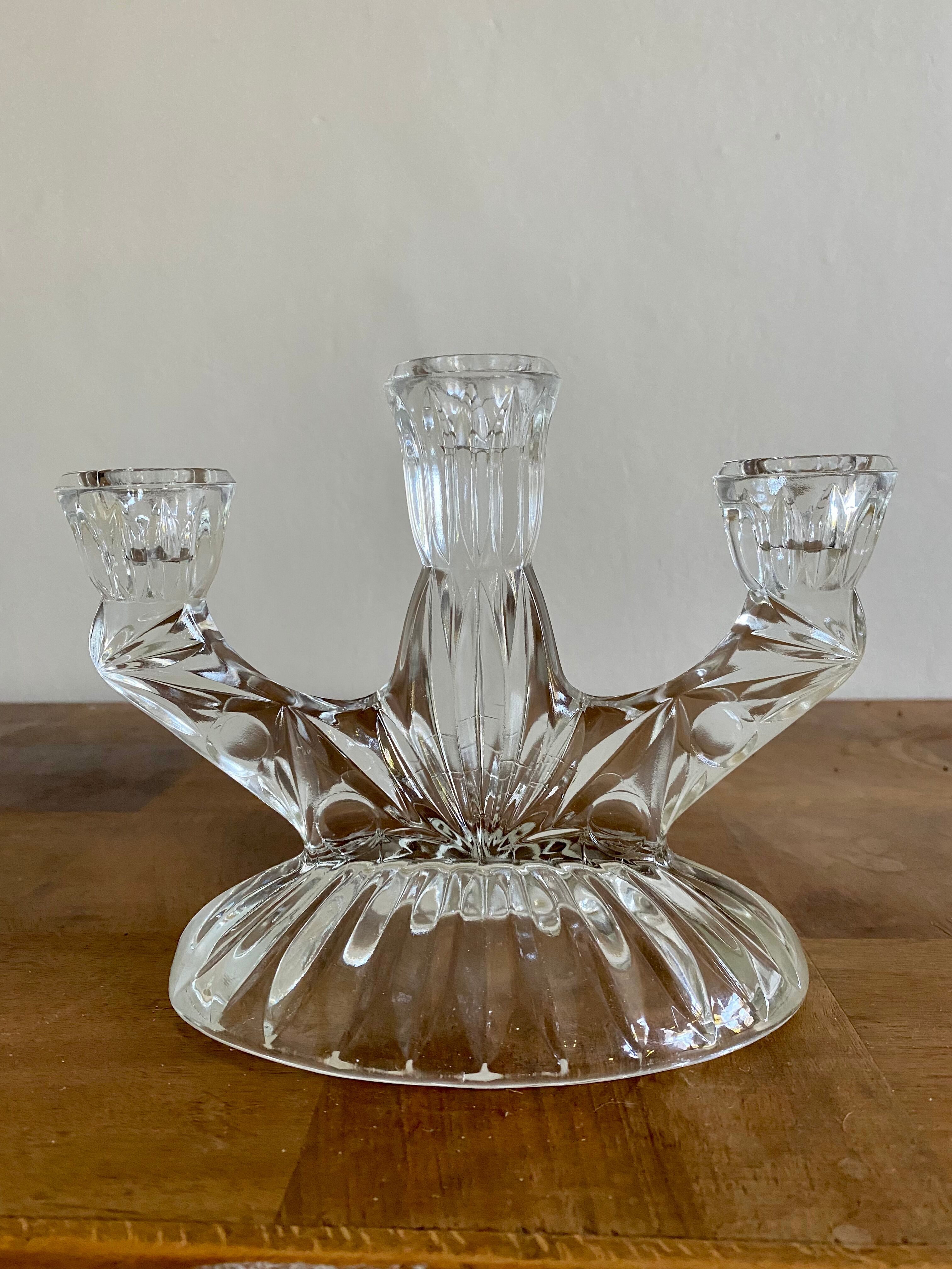 3-spoke glass candle holder