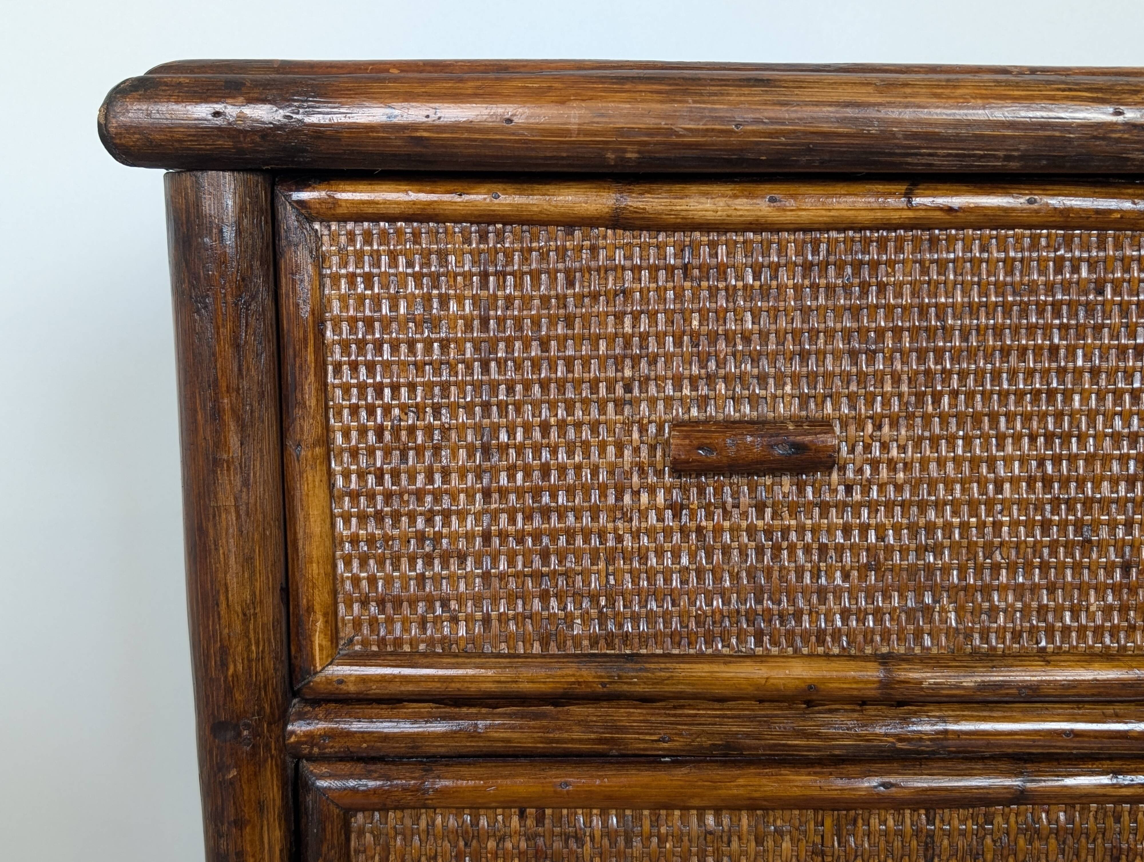 Commode bambou et rotin