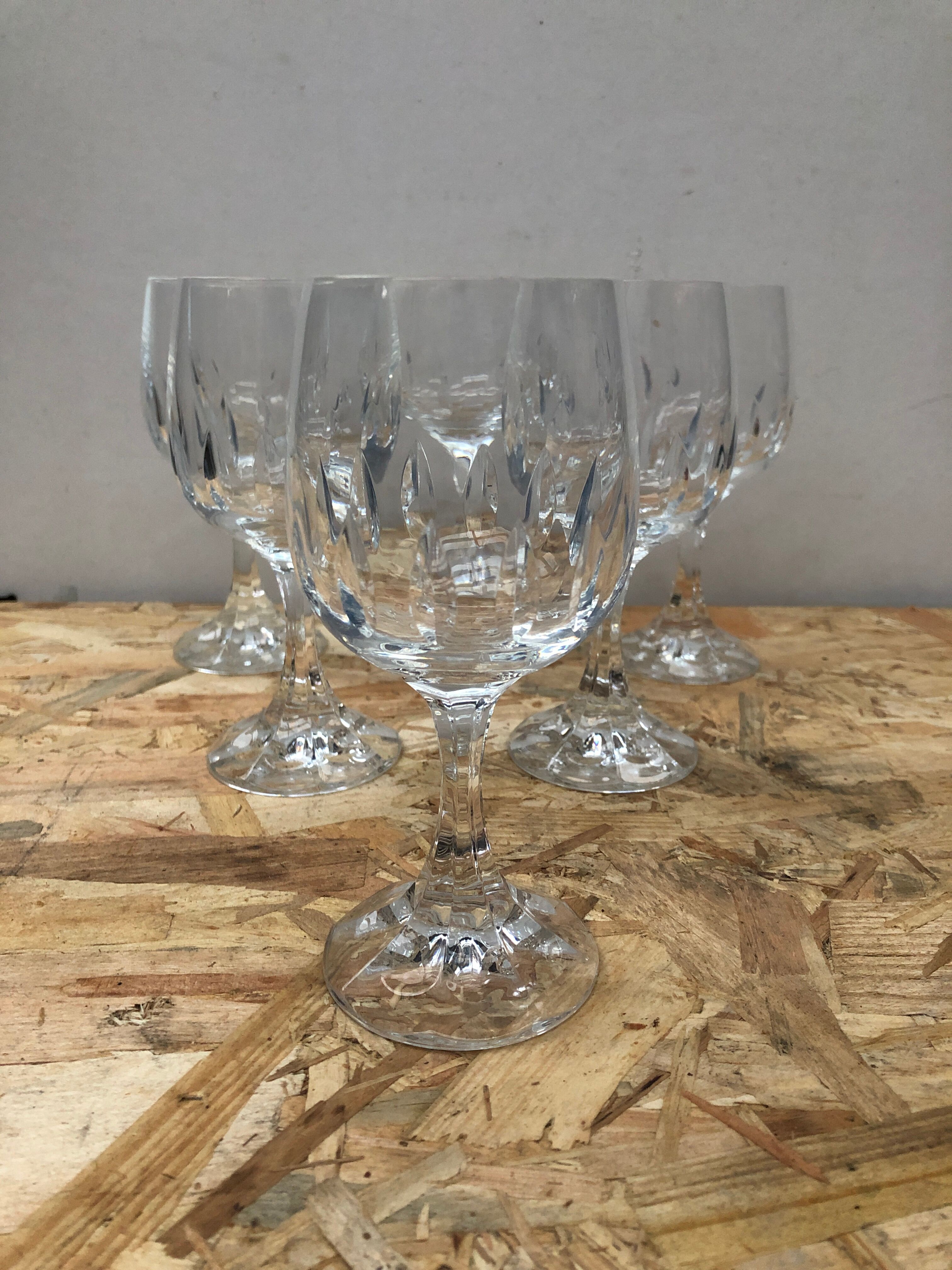 Set of 6 vintage 20th century cut crystal stemmed glasses