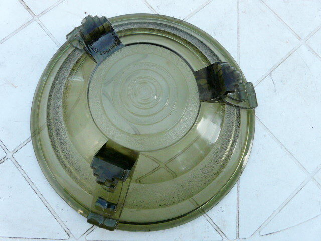 Coupe tripode art deco en verre fumé Tchécoslovaque