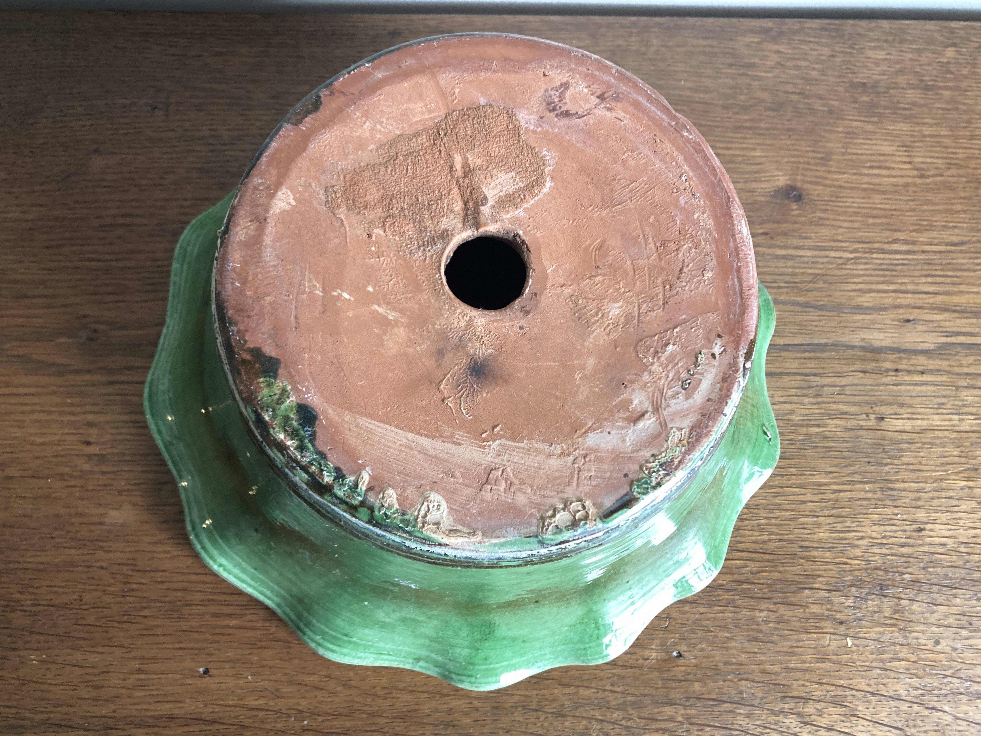 Wavy jardinière XL pot cover in glazed terracotta Provence