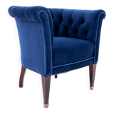 Fauteuil ancien, Europe du Nord, début du XXe siècle. Après rénovation.