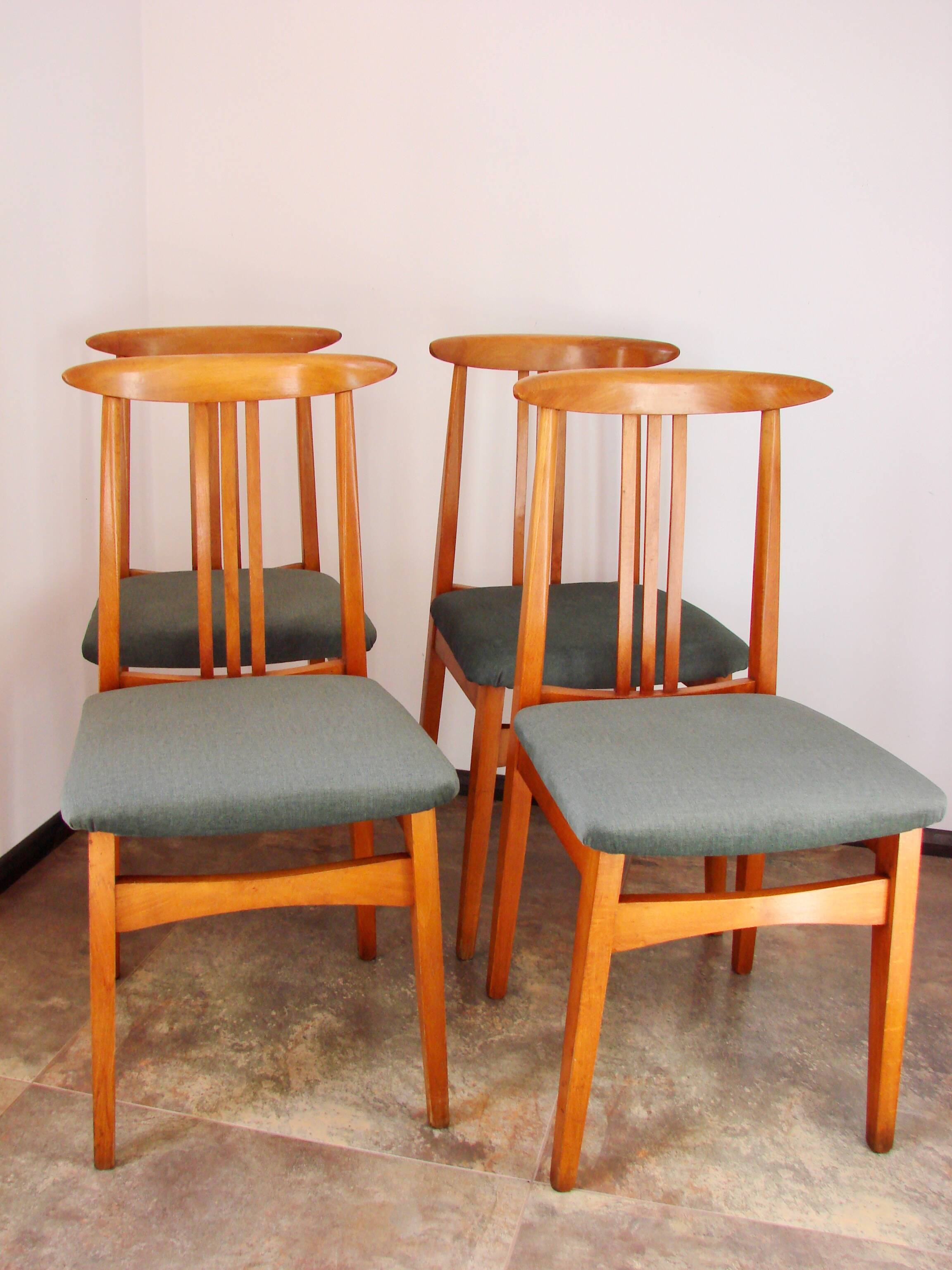 Set of 4 chairs, M. Zielinski, 200/100 B