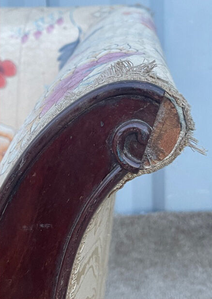 Empire style meridian sofa