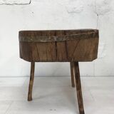 Billot primitif en bois brut