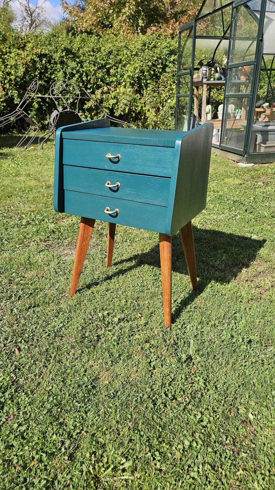 Table de chevet scandinave