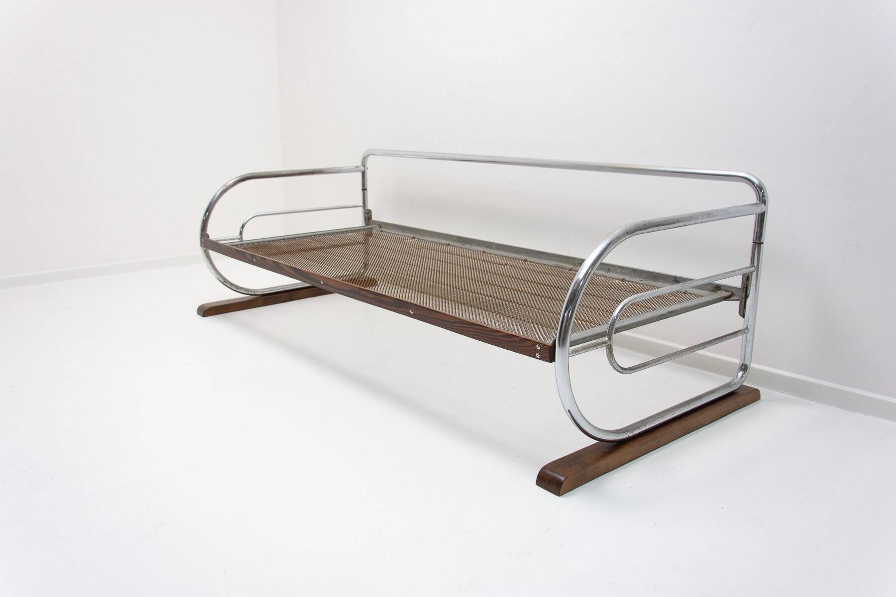 Canapé Bauhaus chromé par Hynek Gottwald, Bohême, années 1930