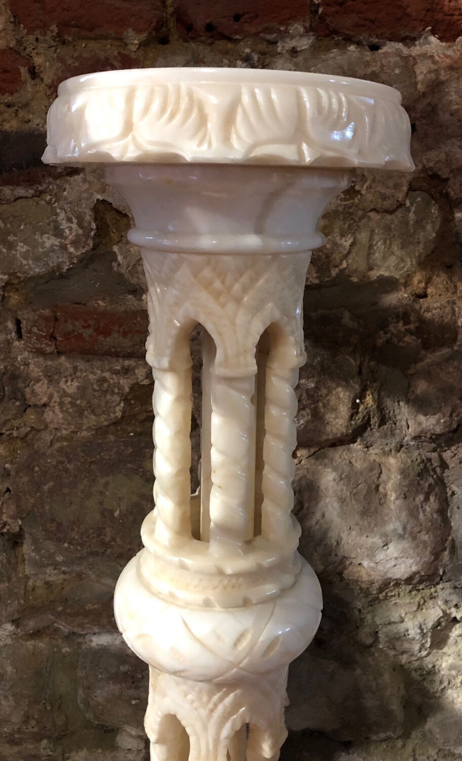 Alabaster Lamp