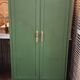 Armoire vintage