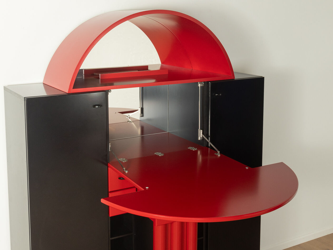 Exceptional bar cabinet by Peter Maly for interlübke, 1980s