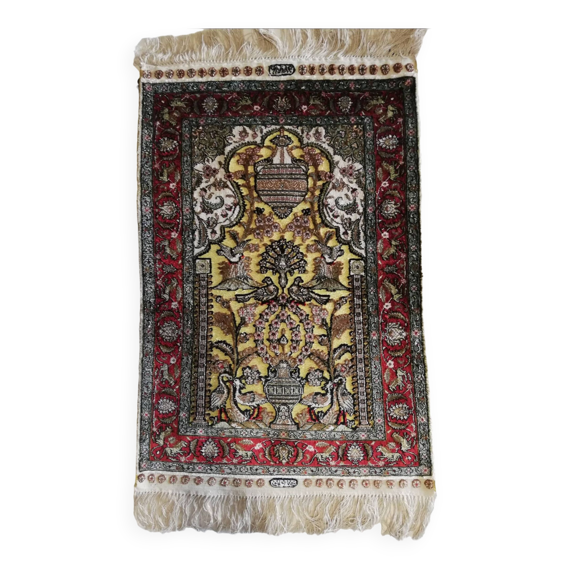 Hereke silk and gold thread carpet
