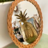 Vintage mirror in round rattan