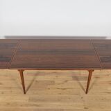Mid-Century Modern Rosewood Dining Table Model 54 by Gunni Omann for Omann