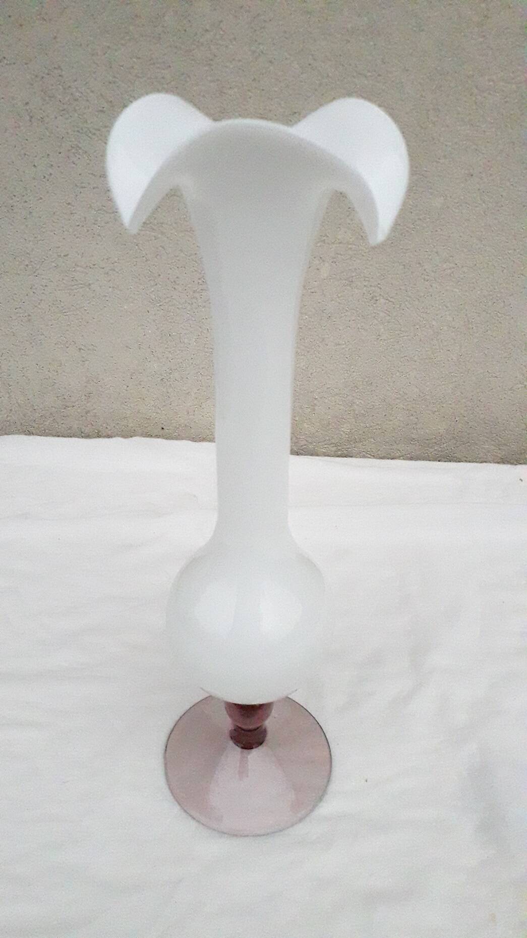 White pedestal vase