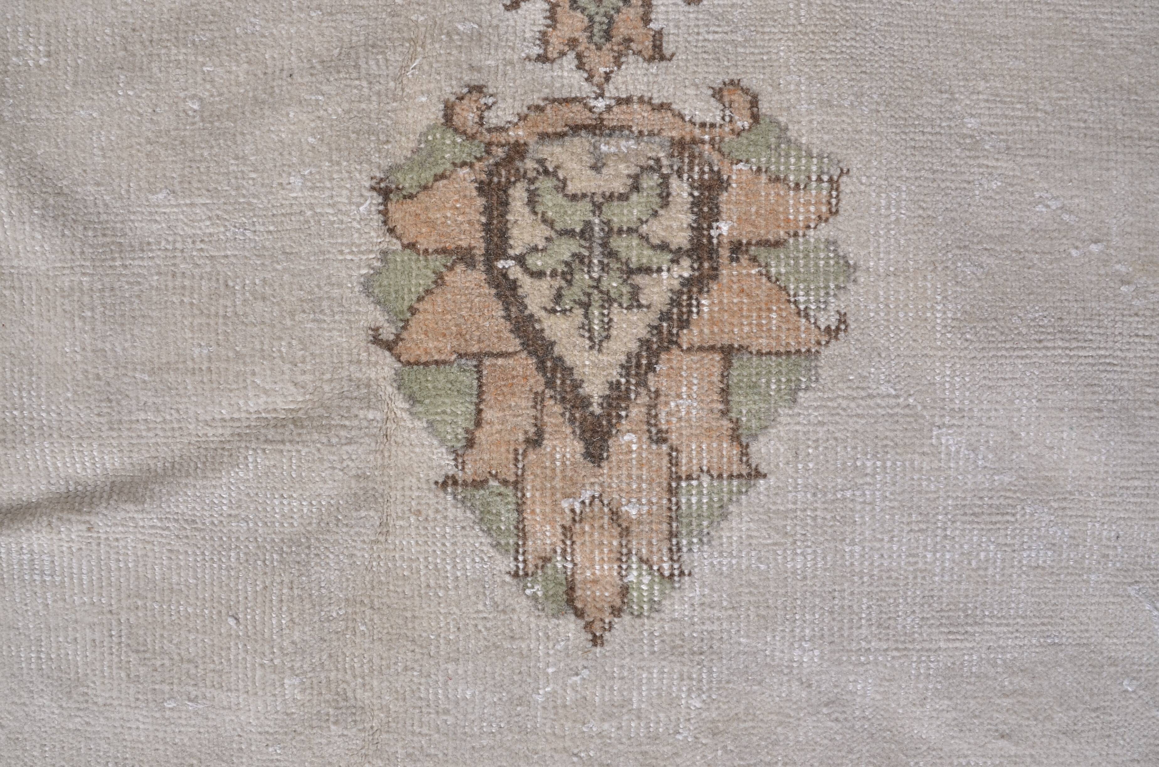 Oushak Anatolian Floral Carpet sku 1321