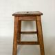 Tabouret en bois massif