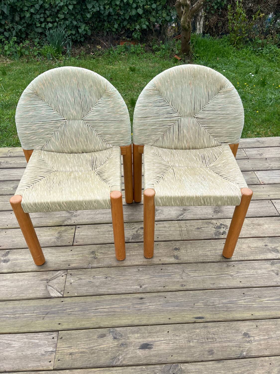 Ciambotto chairs by De Pas d'Urbino and Lomazzi