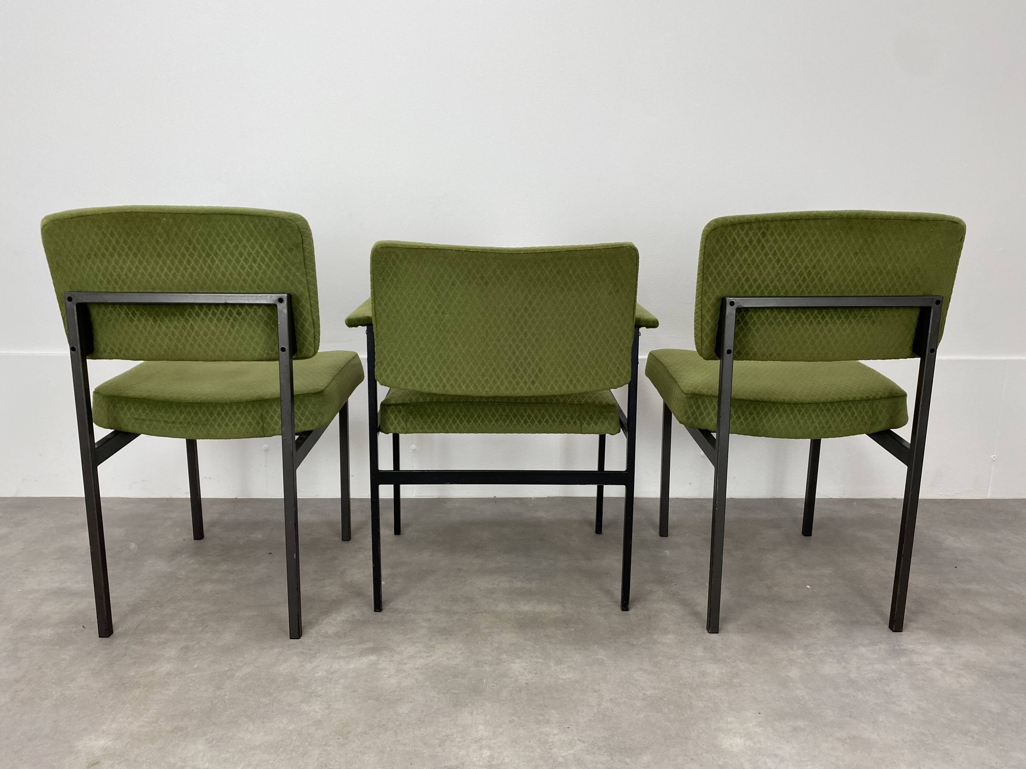 3 chairs 50s metal and green velvet ideal vintage style desk