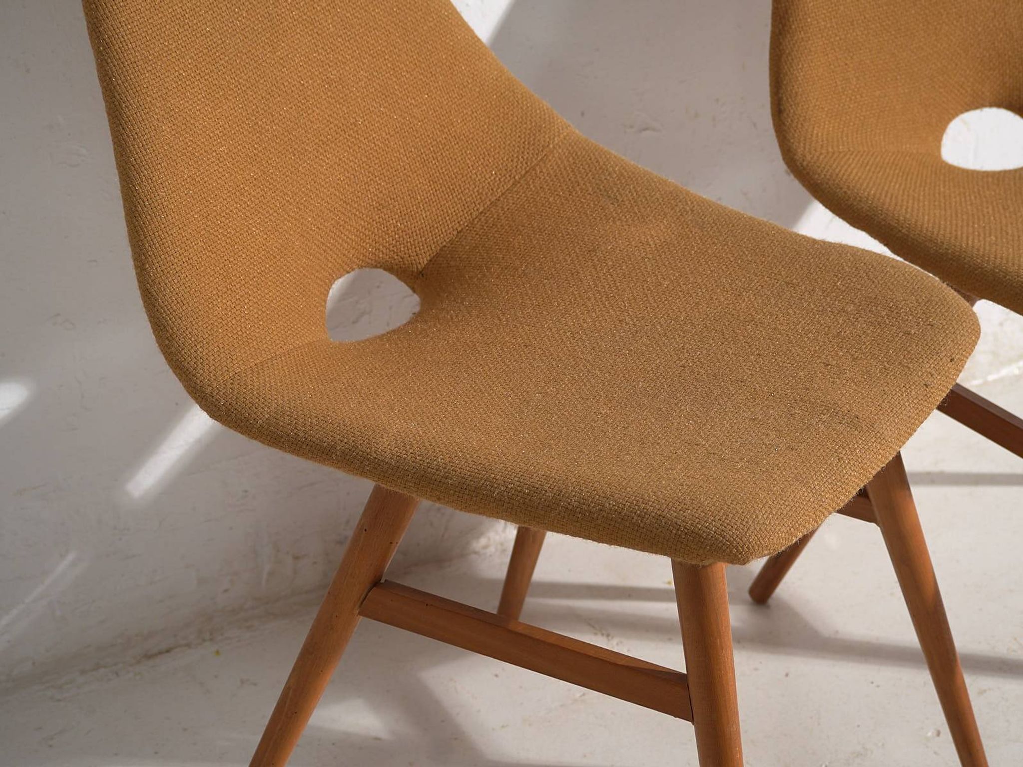 Chaises décoratives vintage (c.1950). Ensemble de 2 pièces
