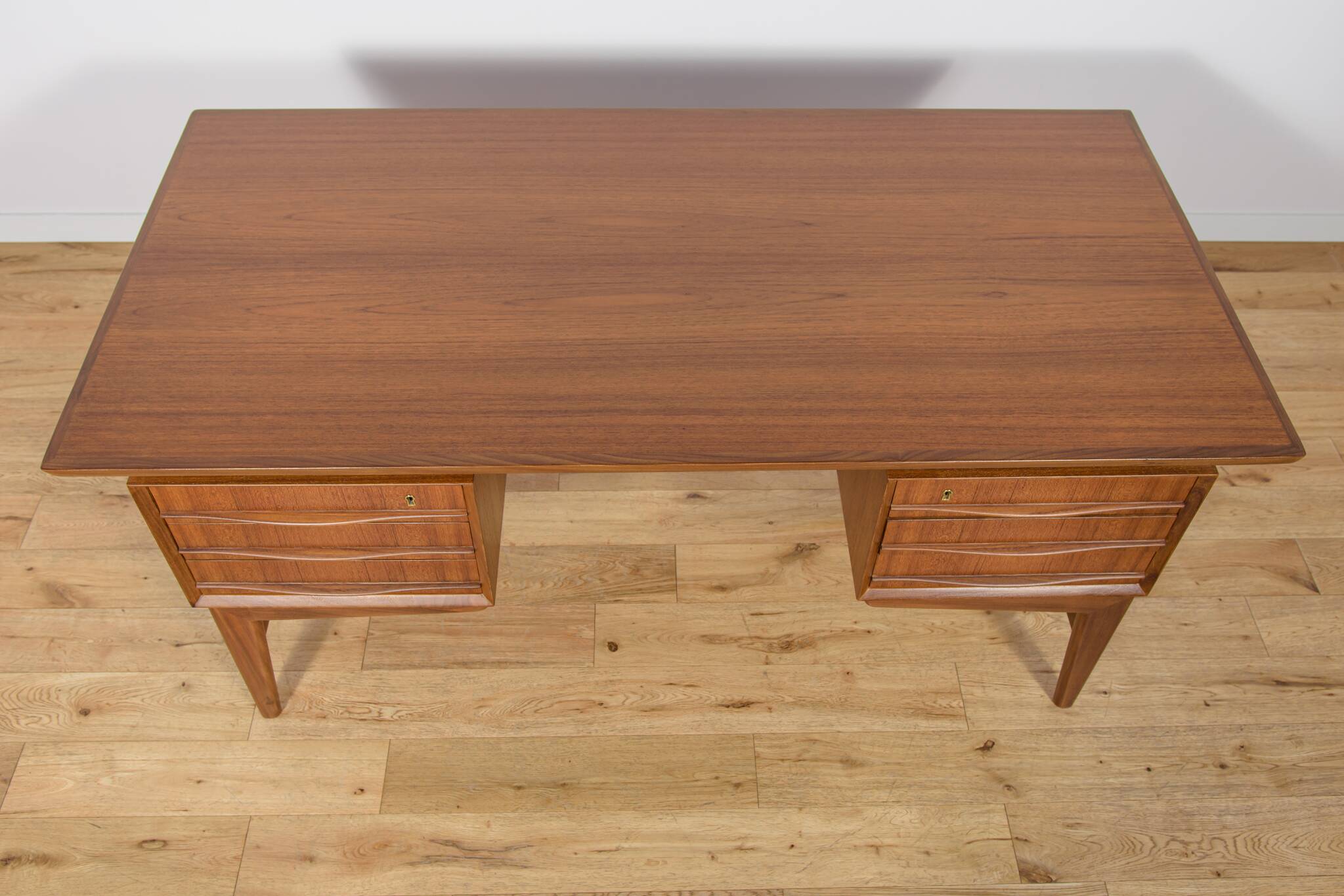 Mid-Century Freestanding Teak Desk, 1960s