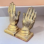 Paire de serre-livres vintage en bronze formant mains en prière dorées