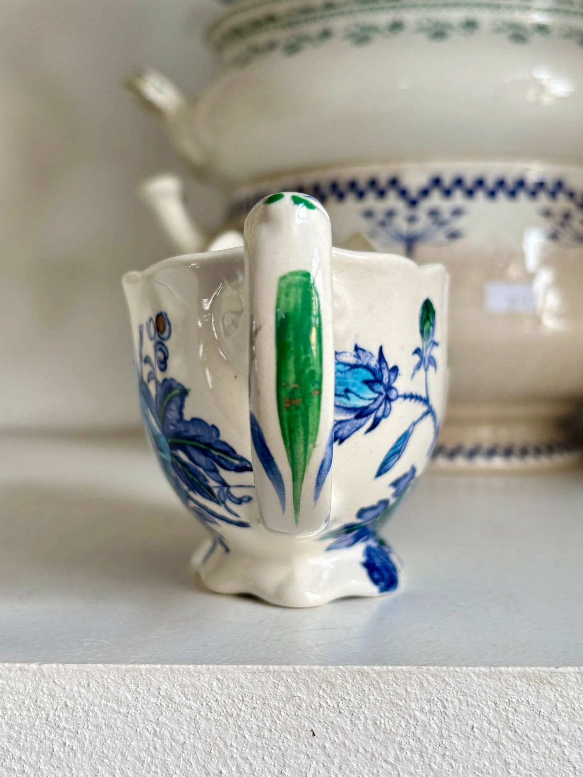 Mason's sauce boat in polychrome ironstone, "Belvedere" service - early 20th century
