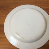 Gien earthenware plate seen from Swifse