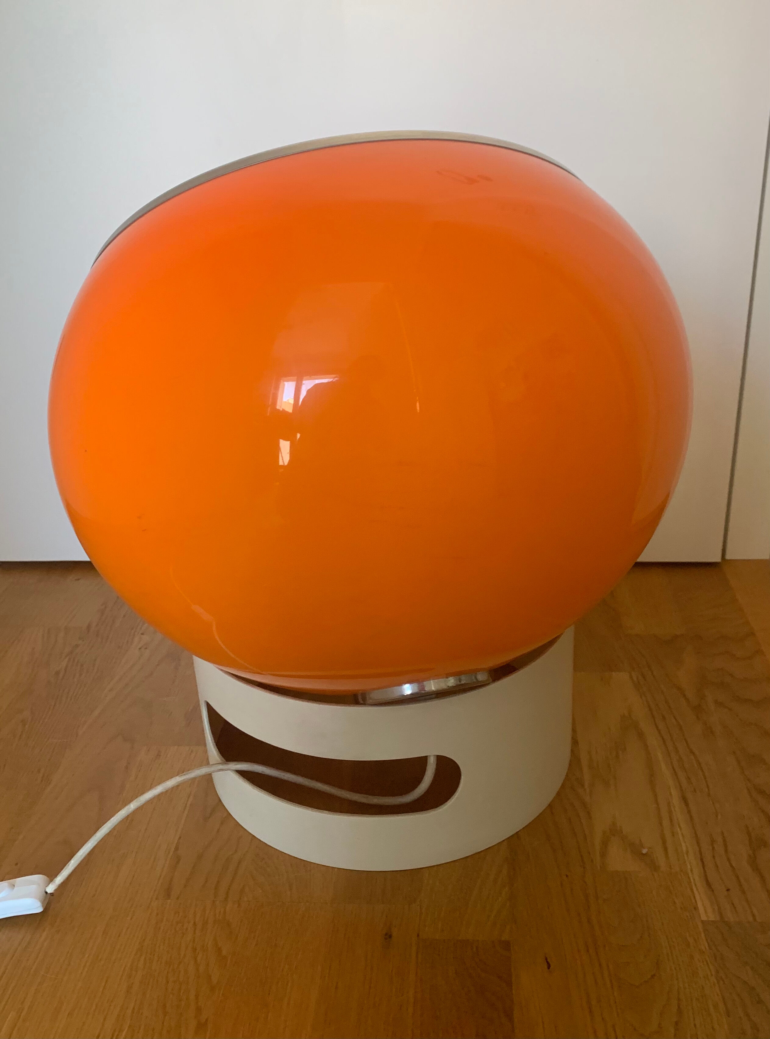Lampadaire de Harvey Guzzini, Italie années 1970