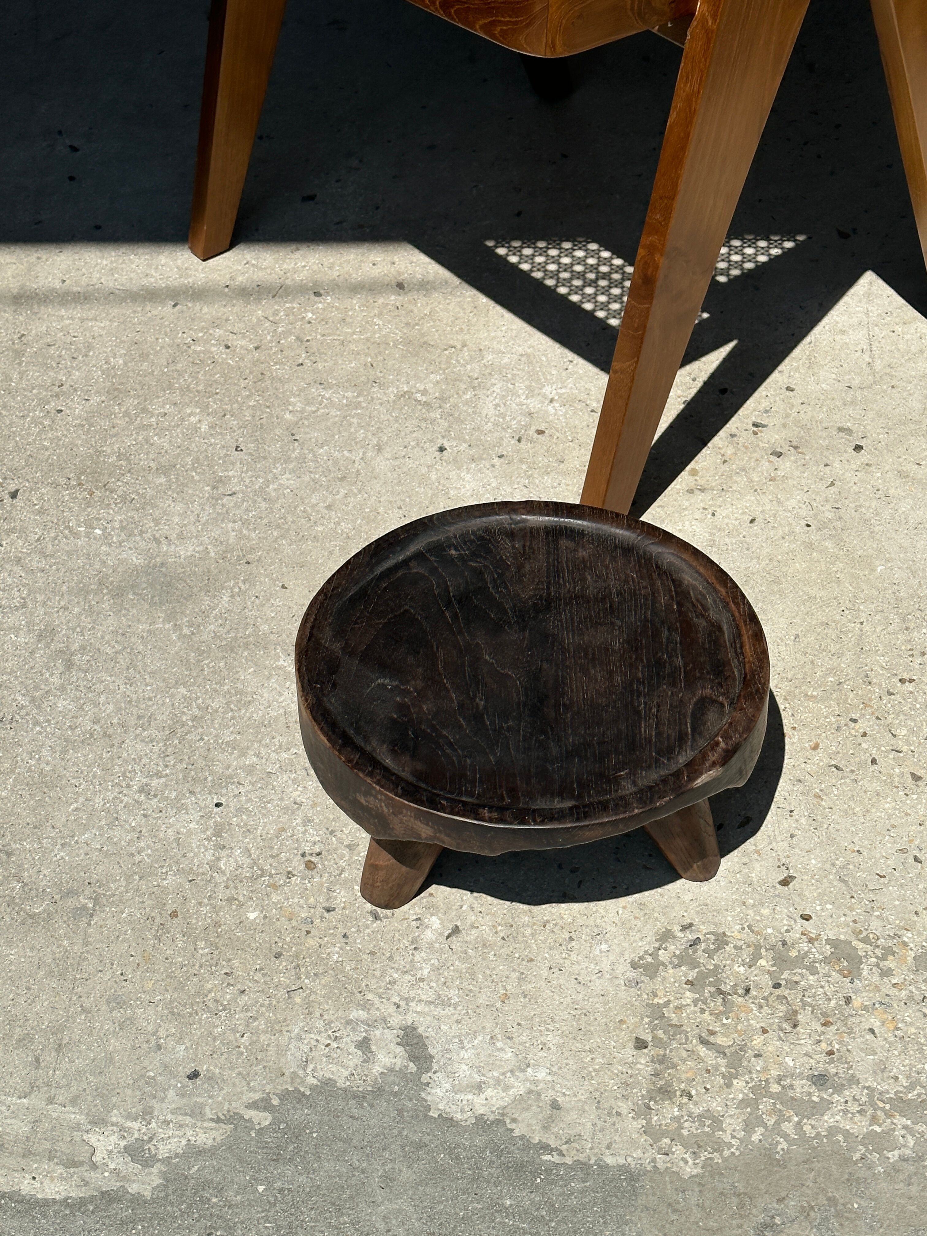 Small tripod stool low in dark brown upcycled teak