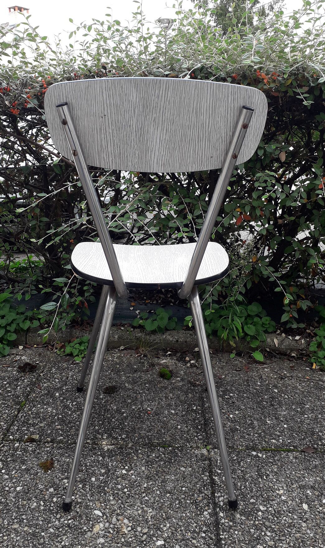 2 Formica chairs