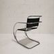 Fauteuil MR20 de Mies Van Der Rohe