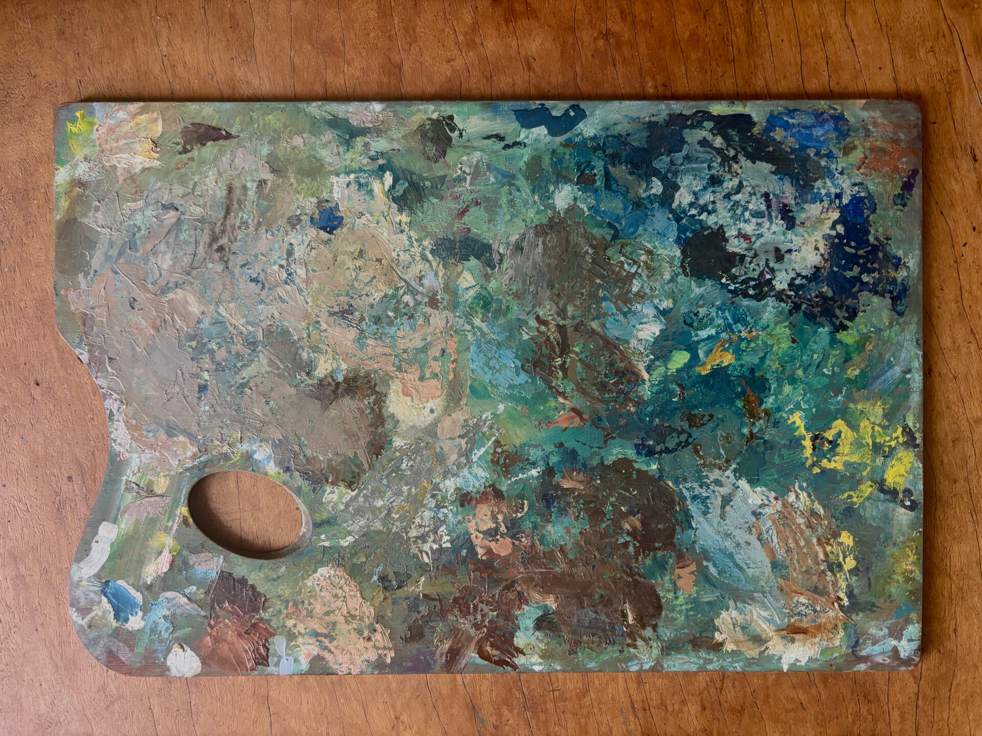 Old painter's palette