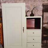 Armoire asymétrique