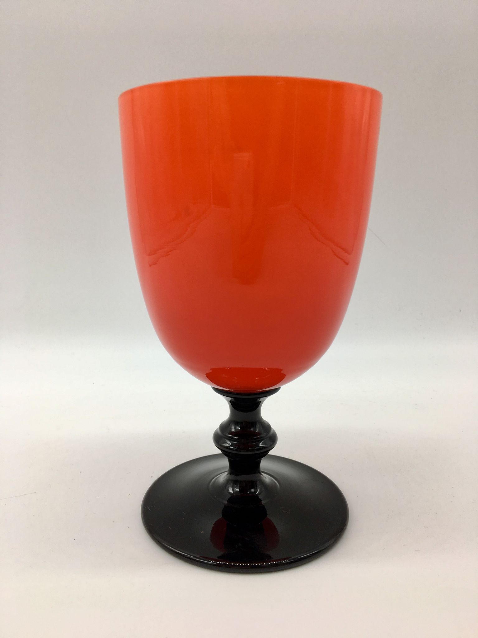 Vase vintage rouge et noir années 70
