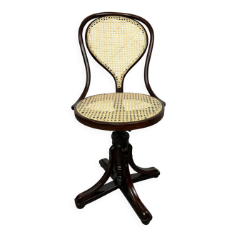 Curved wooden swivel chair no. 9 by J.J. Kohn