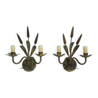 Pair of vintage wall sconces in green and gold wheat ear metal.