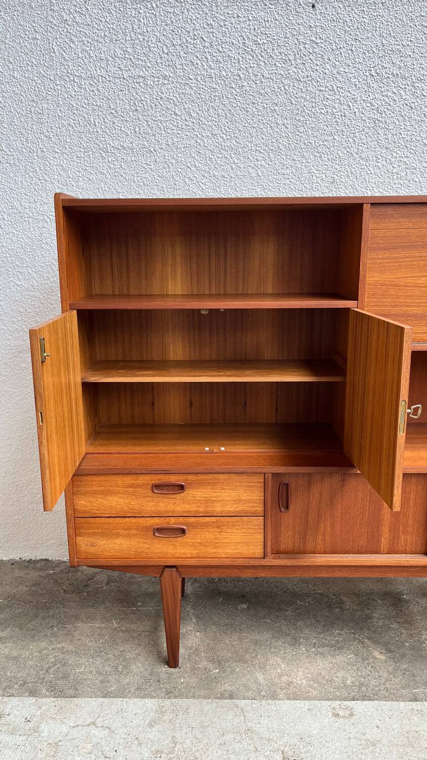Buffet scandinave en teck années 60