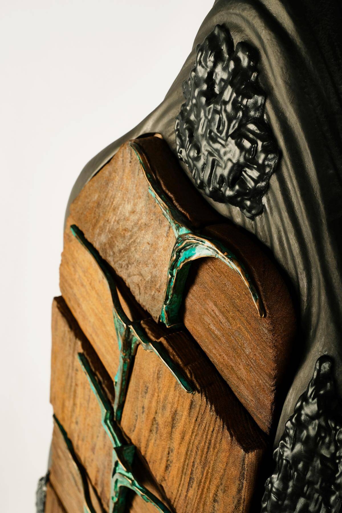 Surrealist commode Noble Vie by Kreatippci Studio