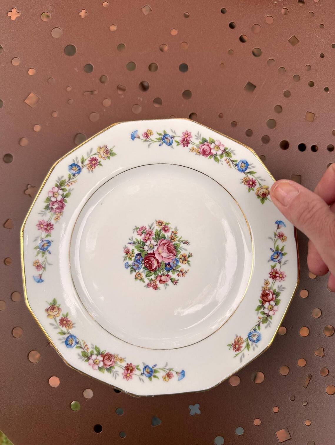 set of 6 Vintage Dessert Plates S.I.P France with Floral Decoration