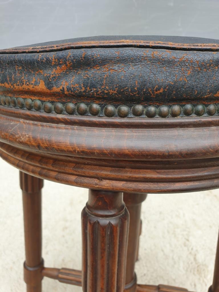 Pleyel piano stool from 1853 round leather seat