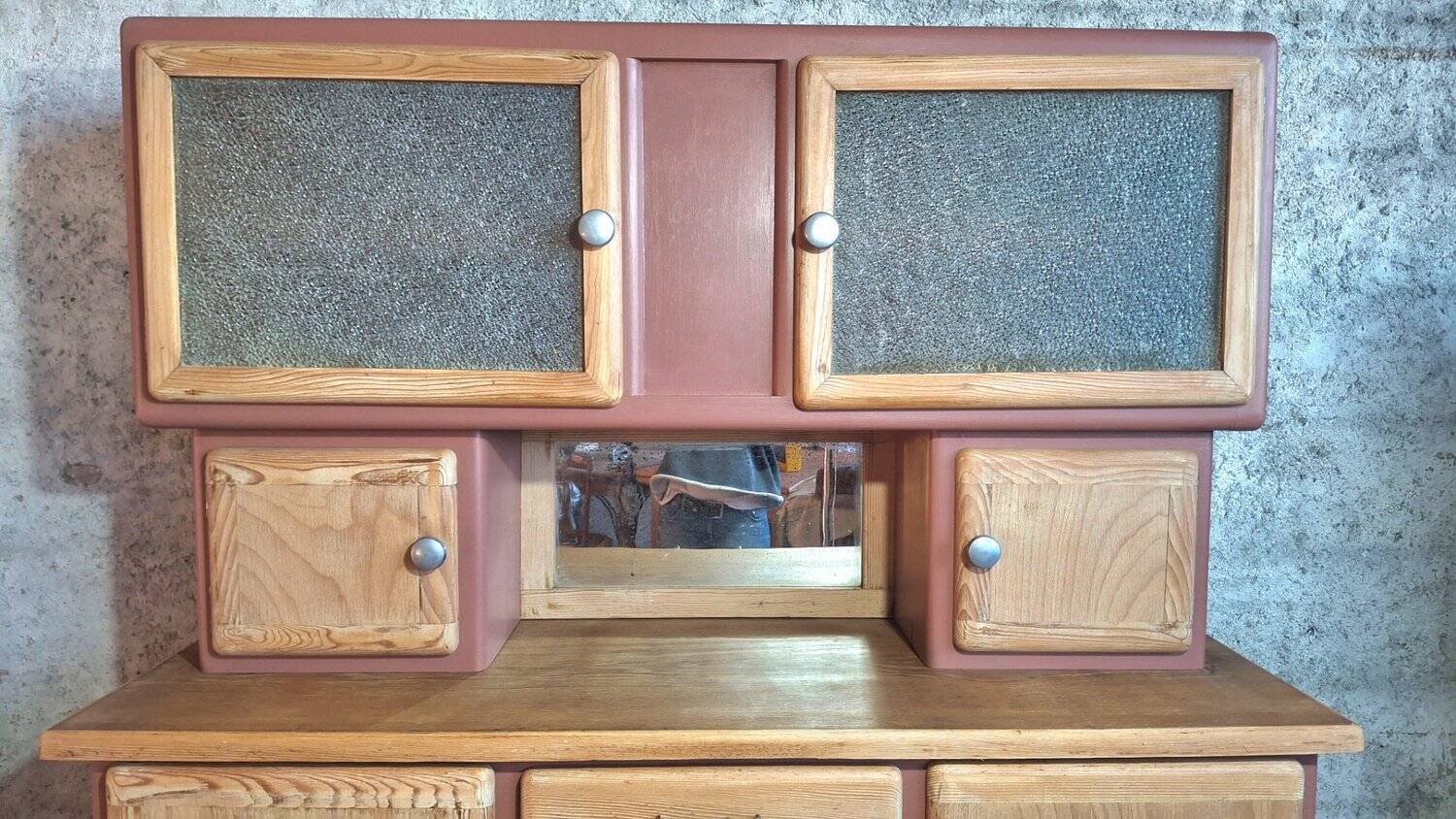Mado two-body vintage kitchen buffet from the 1950s – cathedral glass