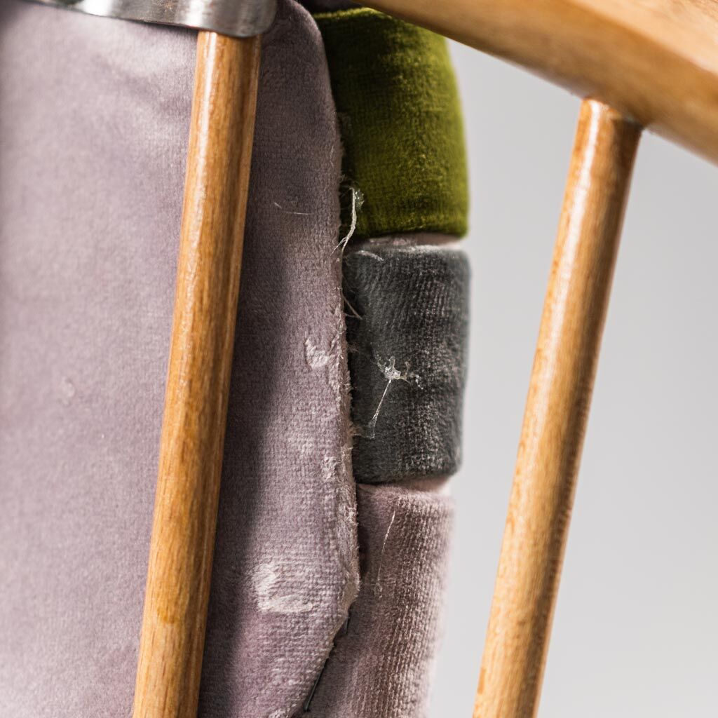 Circular armchair in 60s velvet vintage modern