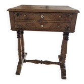 Small table with two drawers.