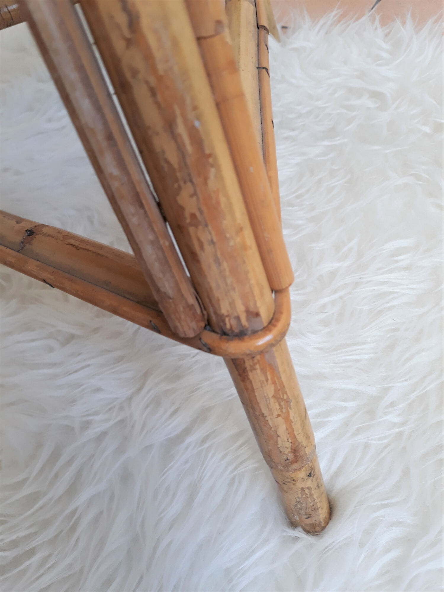 Table en rotin vintage 1960
