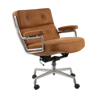' Lobby Chair '  Charles & Ray Eames for Herman Miller