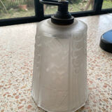 Muller pendant light