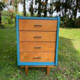 Crumpled chest of drawers