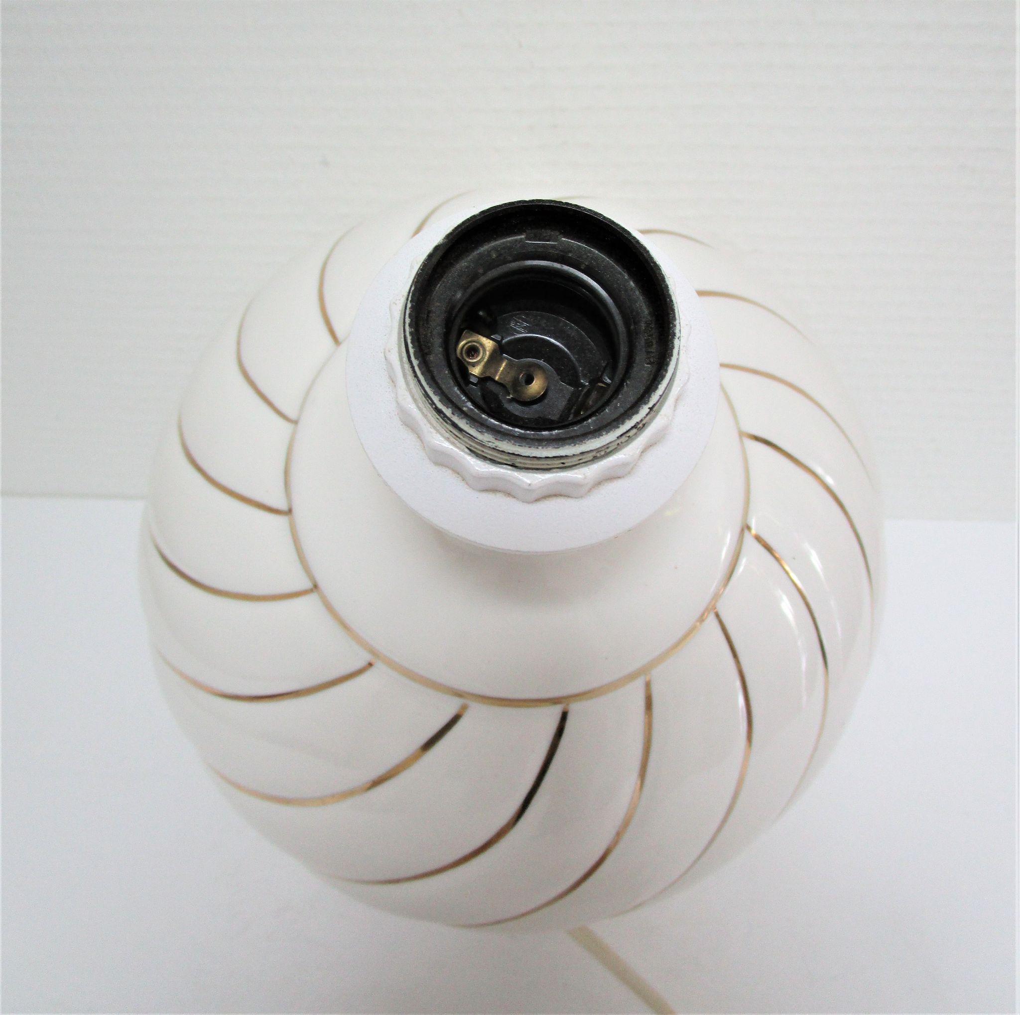 Pied de lampe céramique blanc et or design italien années 70 / 80