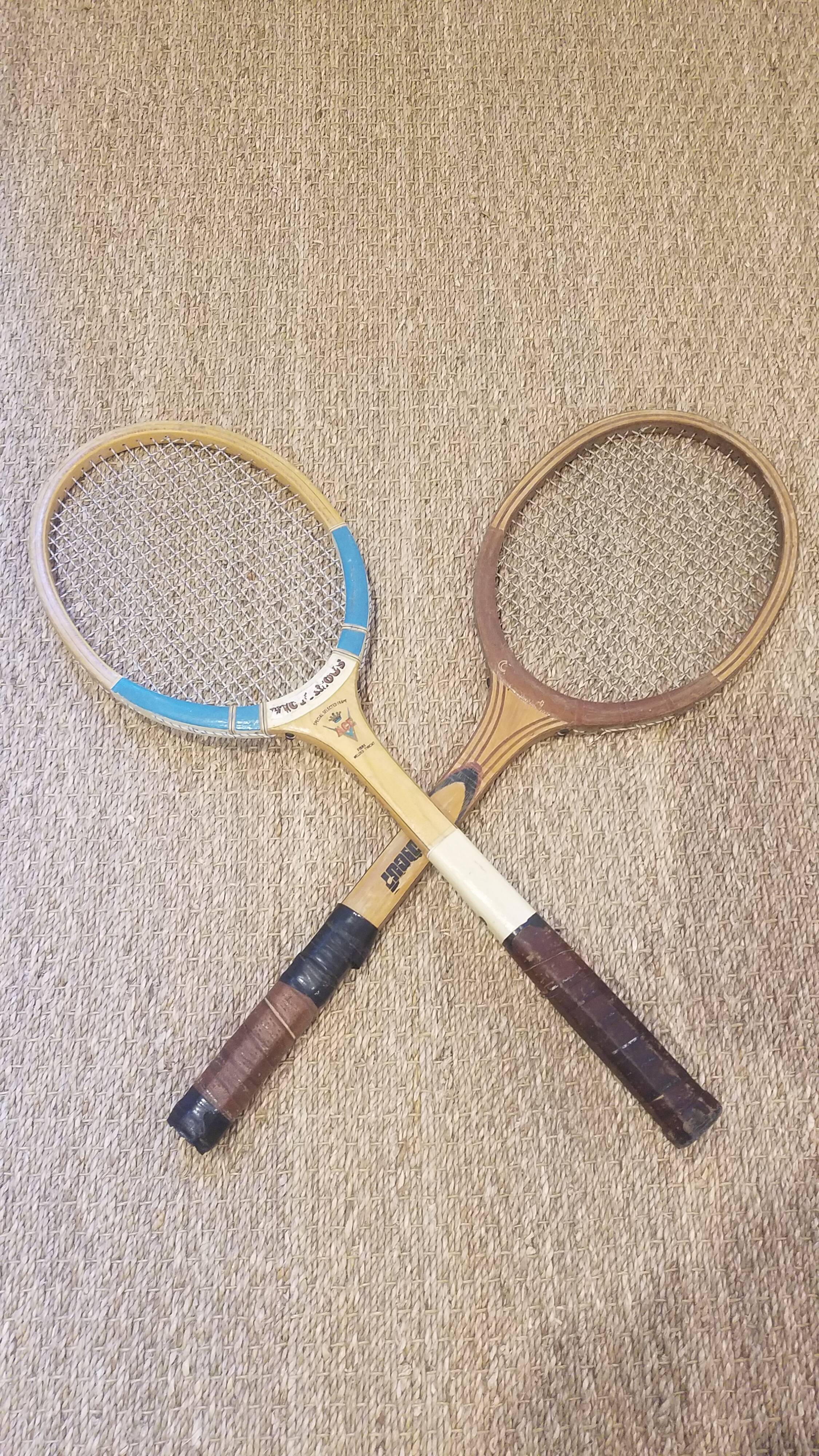 Lot 2 raquettes de tennis