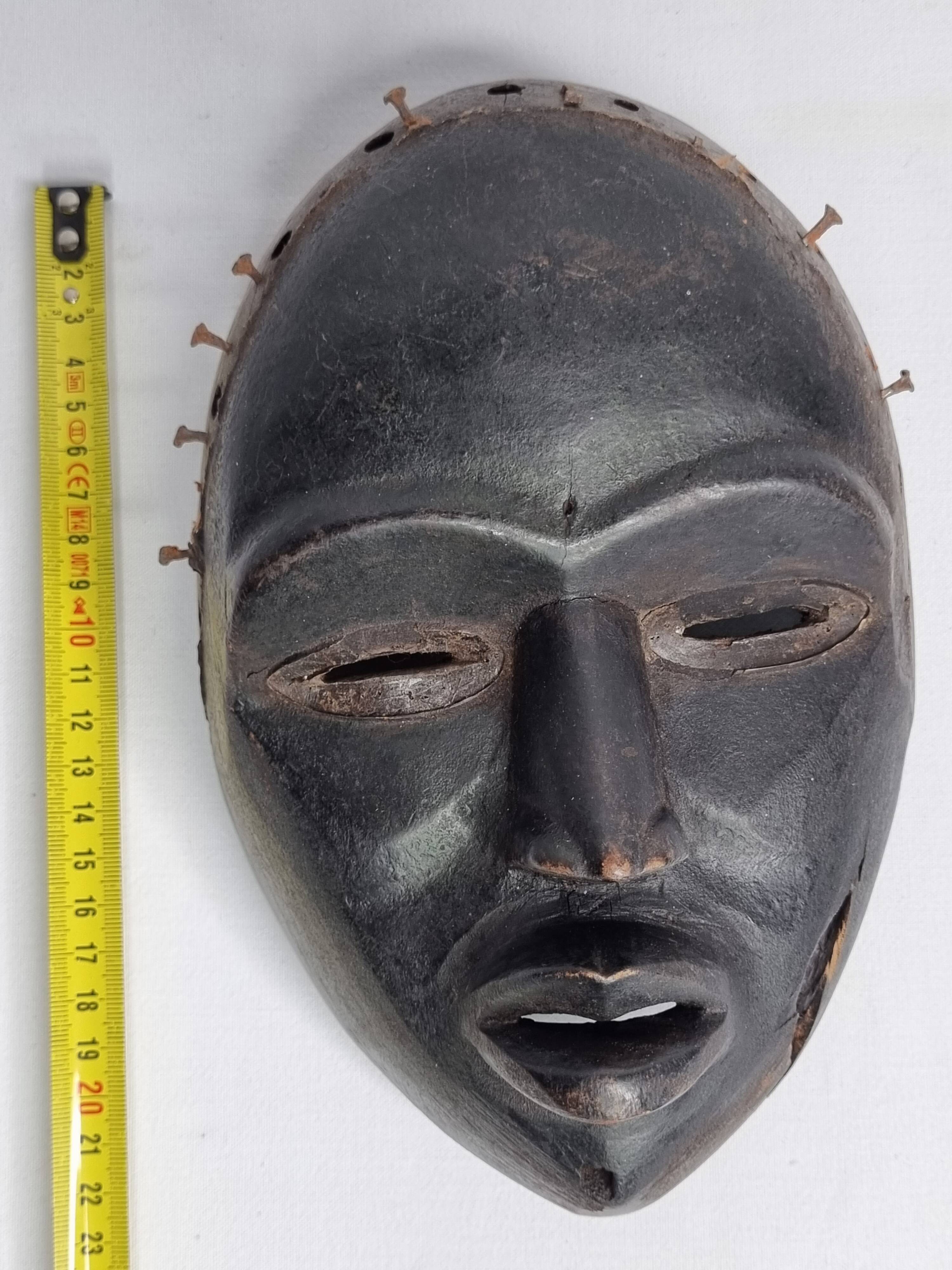 African mask Dan Déanglé, tribal art, Ivory Coast, 23 cm, 20th century